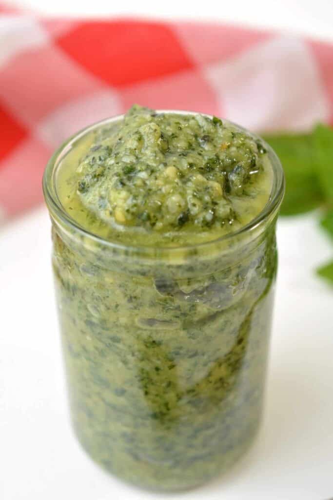 Homemade Keto Pesto Recipe