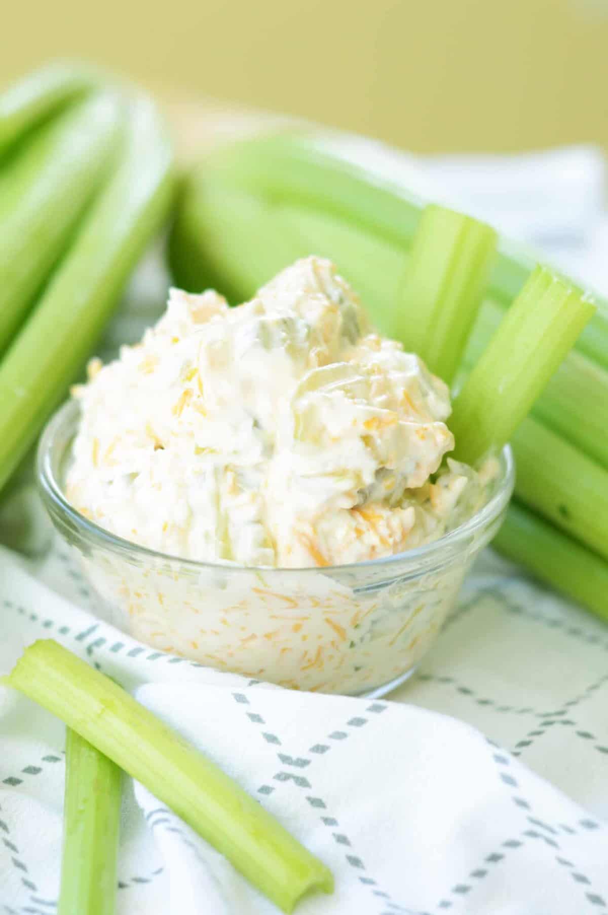 Easy Low Carb Dill Pickle Dip Appetizer Recipe Everyday Ketogenic