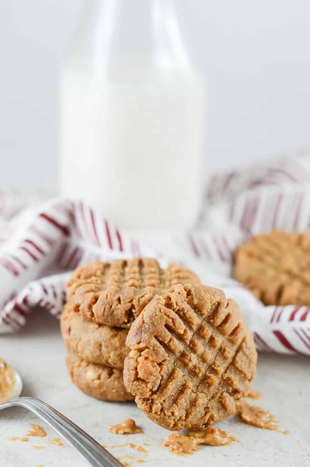 Easy Keto Peanut Butter Cookie Recipe Everyday Ketogenic