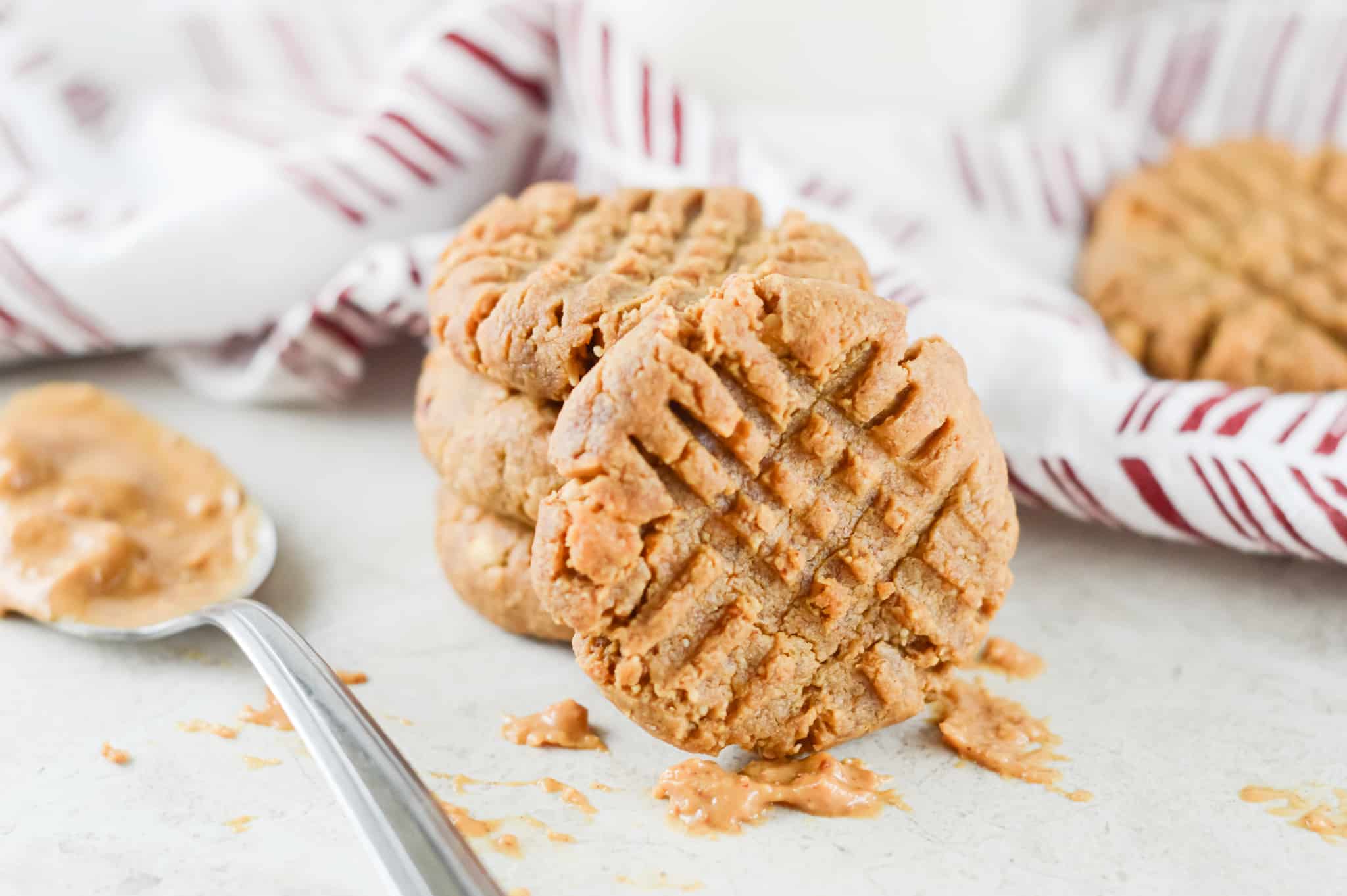 Easy Keto Peanut Butter Cookie Recipe Everyday Ketogenic