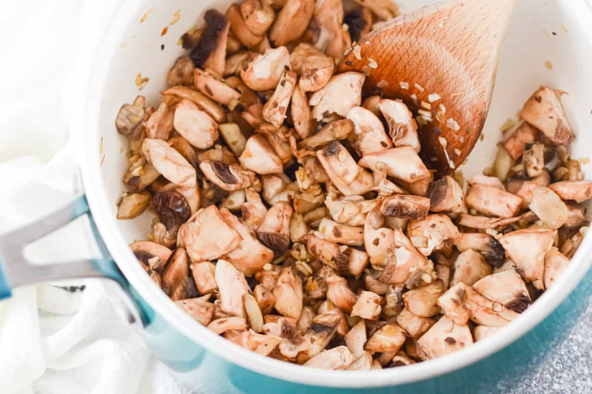 Easy Keto Cream of Mushroom Soup Recipe - Everyday Ketogenic