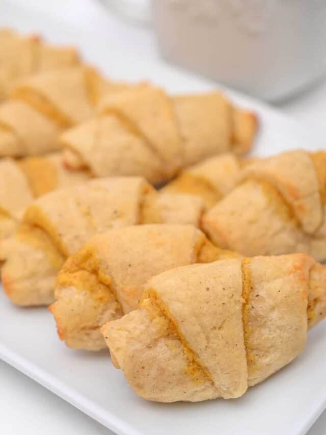 cropped-keto-pumpkin-roll.jpg