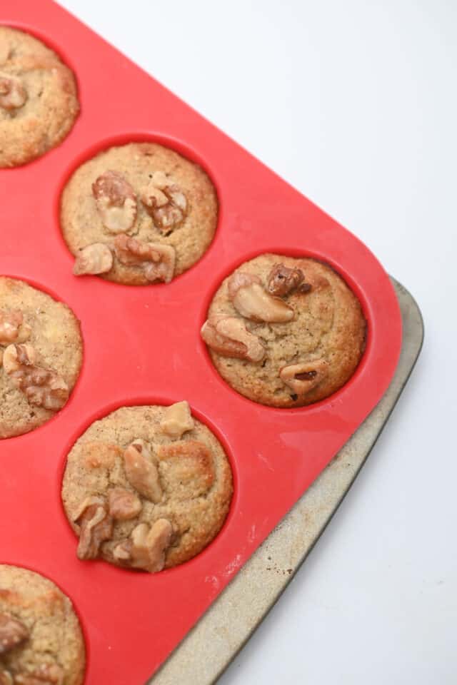 Low carb banana muffin recipe: Easy Keto Muffins - Everyday Ketogenic